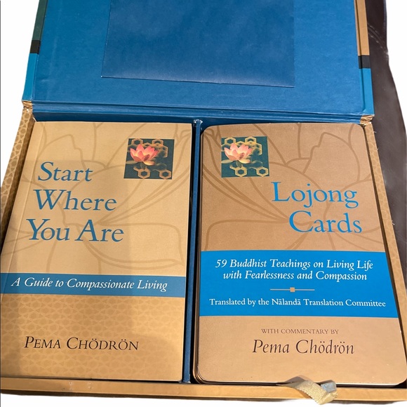 Compassion Box Book & Cards Buddah Inspiration - Picture 3 of 3